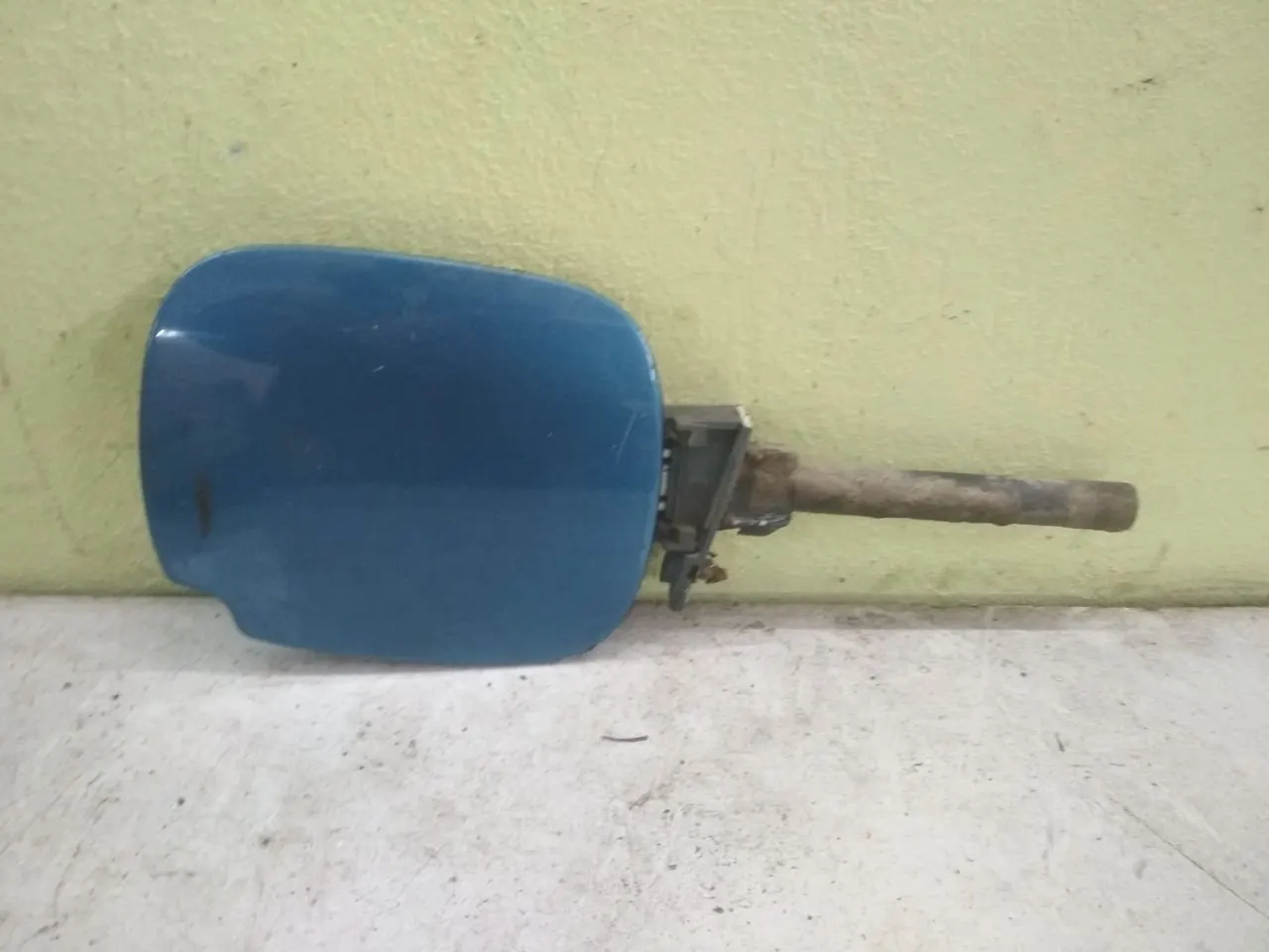 Лючок бензобака Renault Scenic 1 поколение