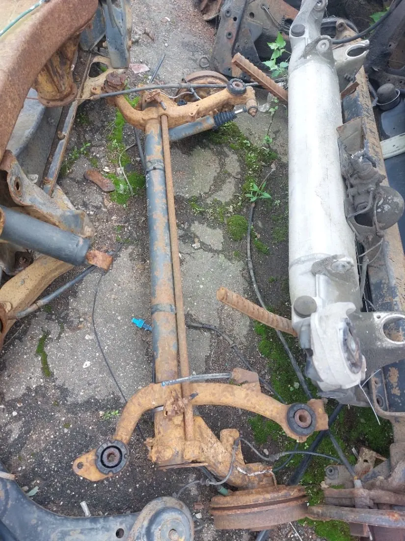 Балка подвески задняя Peugeot 206 1 поколение