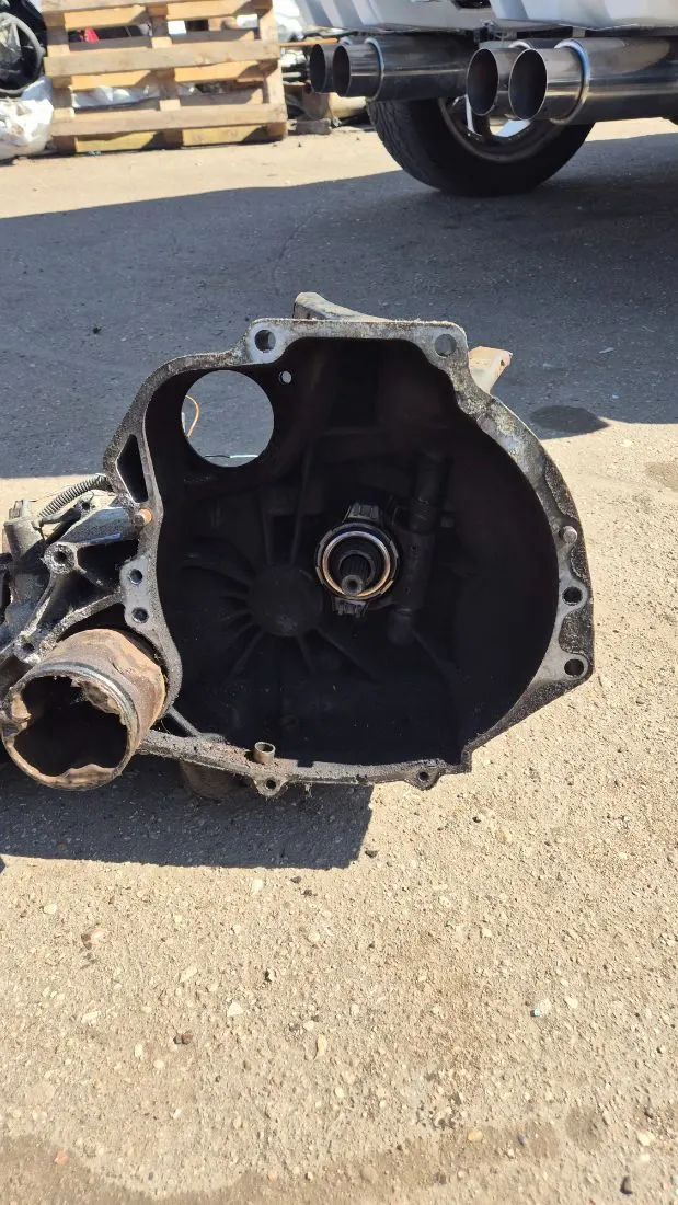 КПП (Коробка передач механическая) Nissan Sunny Y10