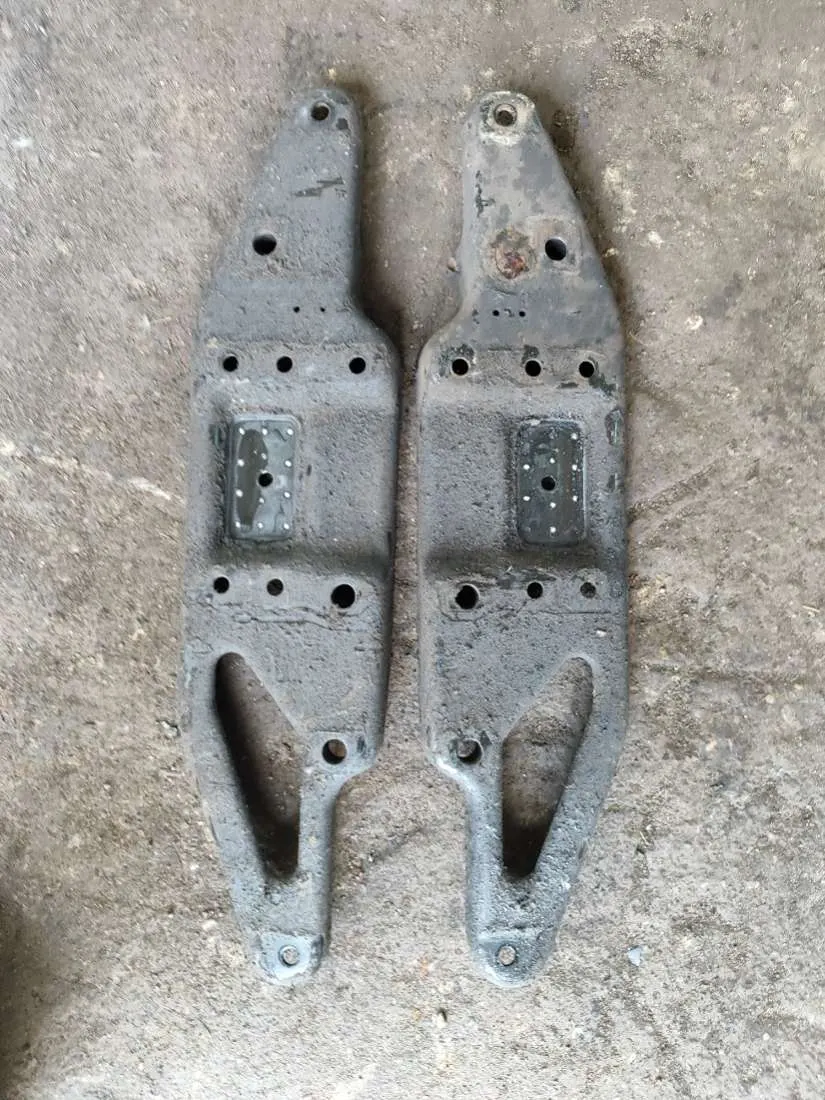 кронштейн рессоры Volkswagen Crafter — фото 2