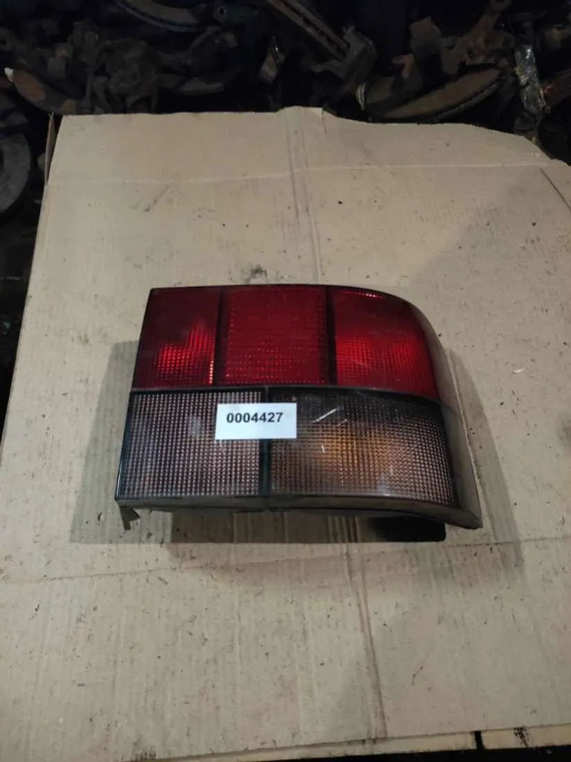 Фонарь задний правый Renault 19 1 поколение