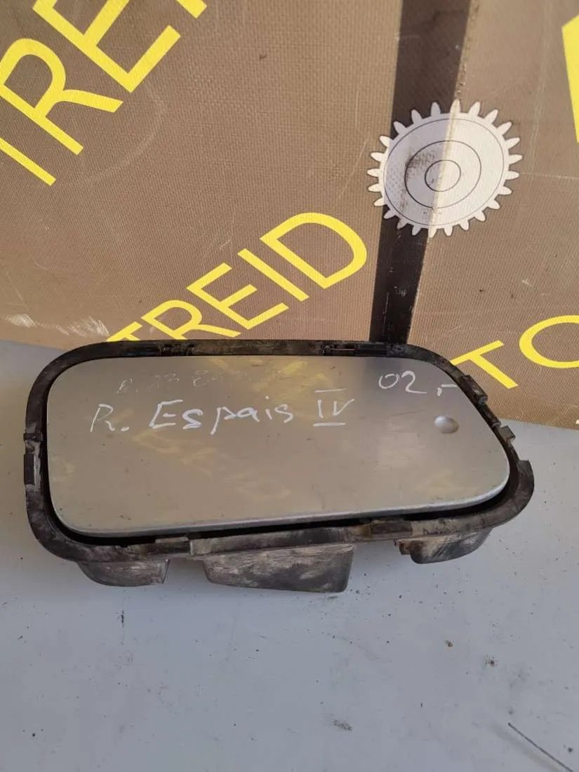 Лючок бензобака Renault Espace 4 поколение