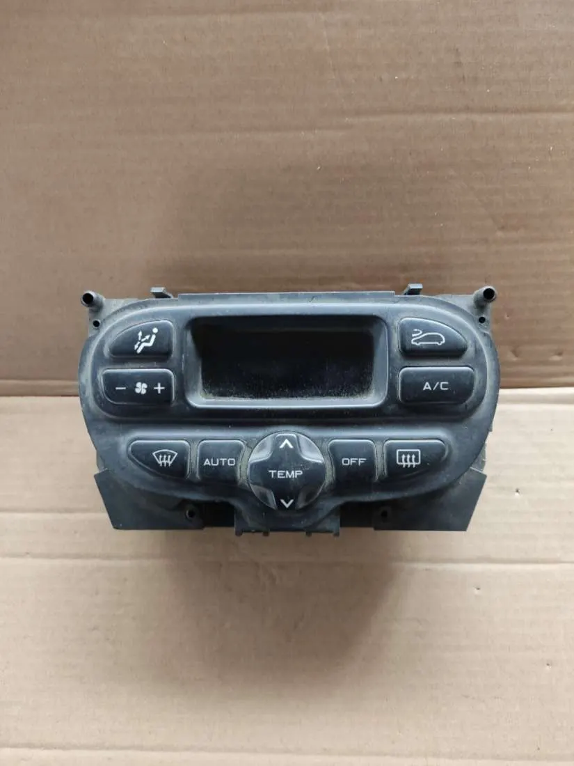 блок управления печки/климат-контроля Peugeot 206 1 поколение 96283050zr