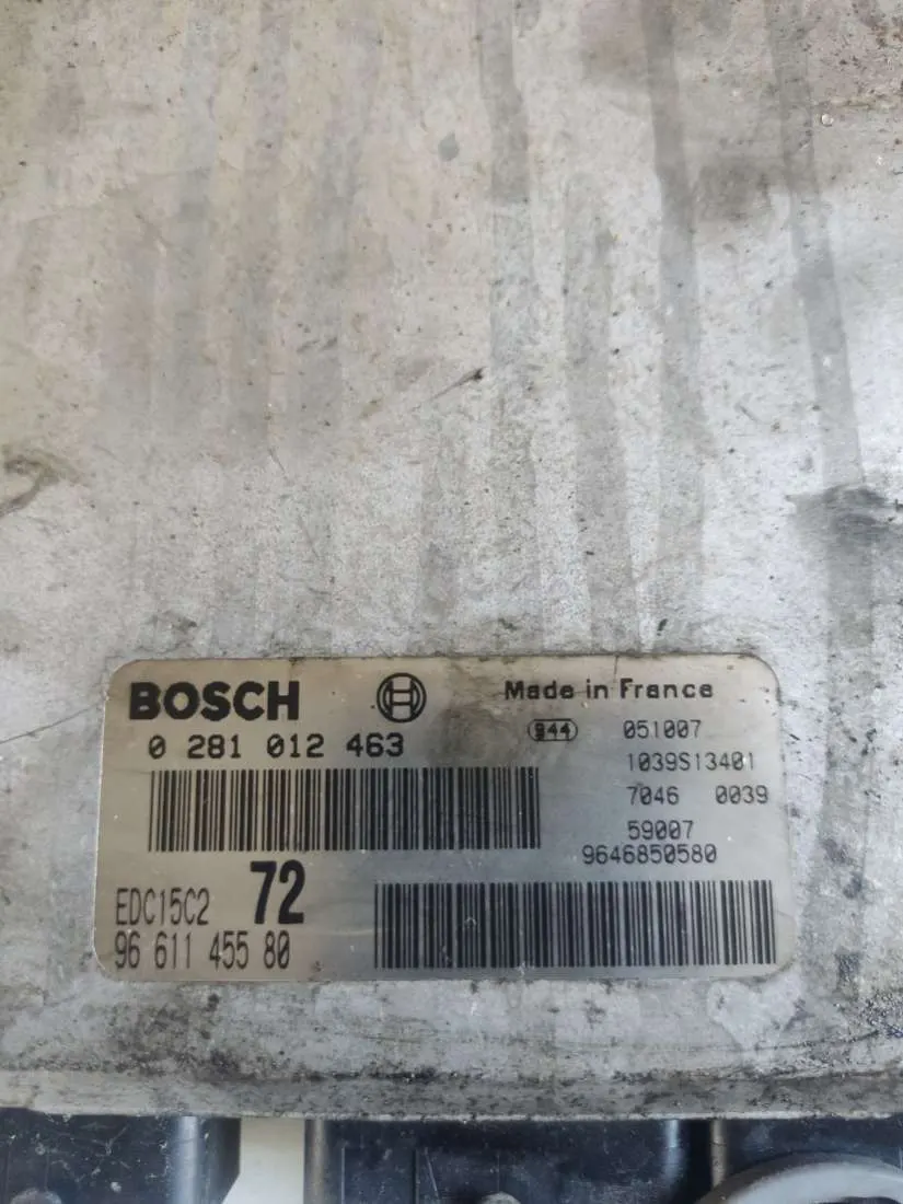 блок управления двигателем Citroen C8 1 поколение 0281012463 — фото 3