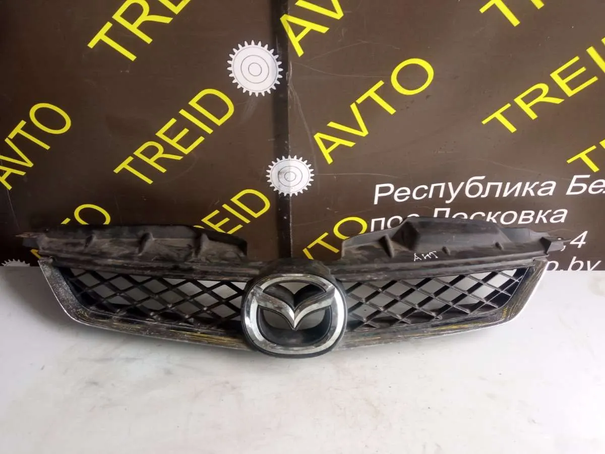 решетка радиатора Mazda 5 1 поколение