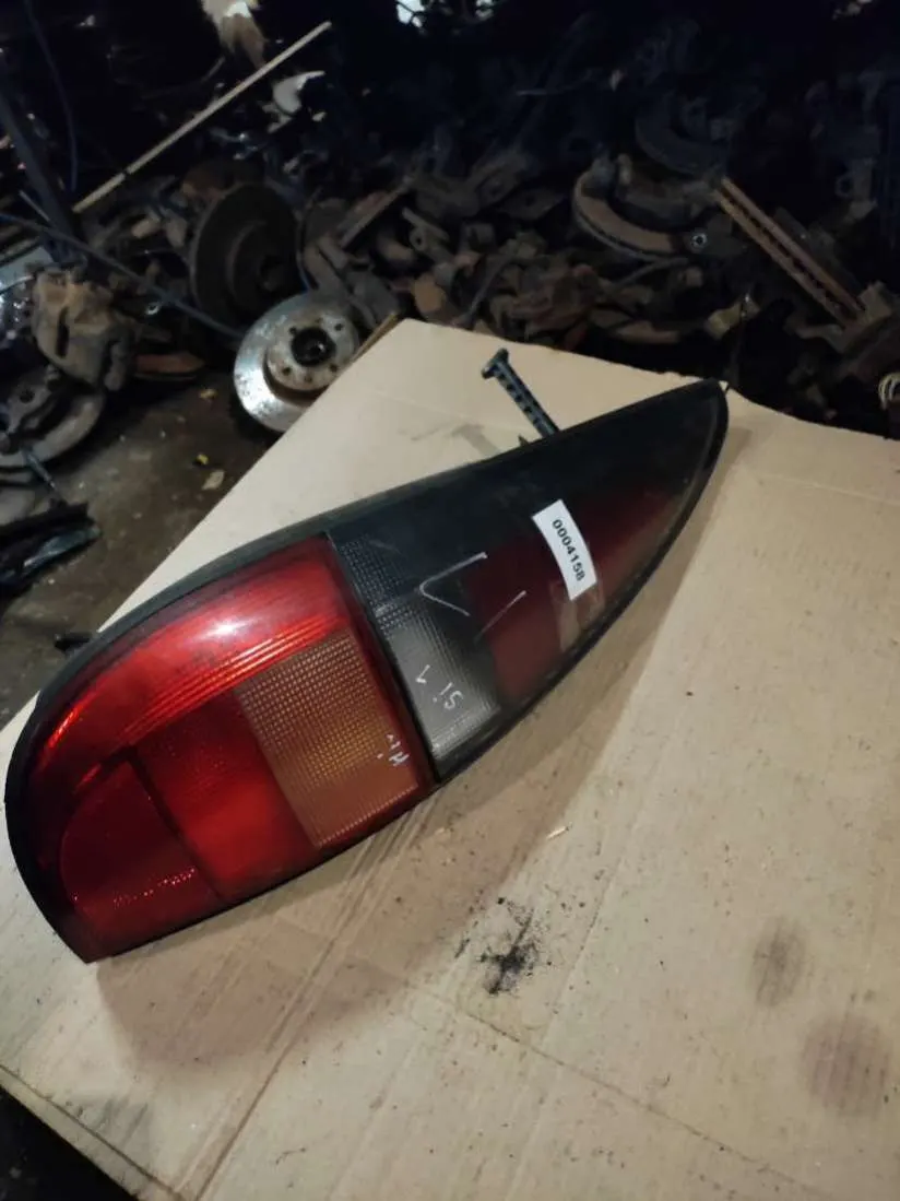 Фонарь задний левый Renault Laguna 1 поколение
