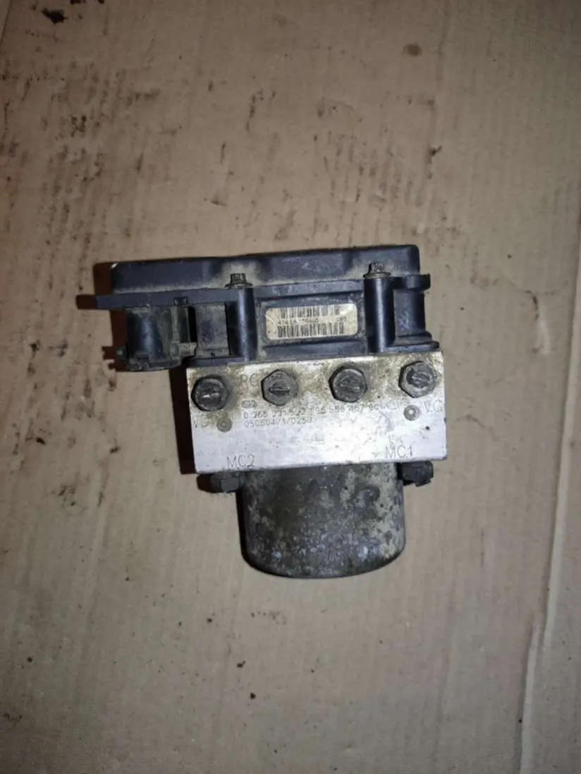 Блок АБС (ABS) Citroen Xsara 1 поколение [рестайлинг] 0265800415