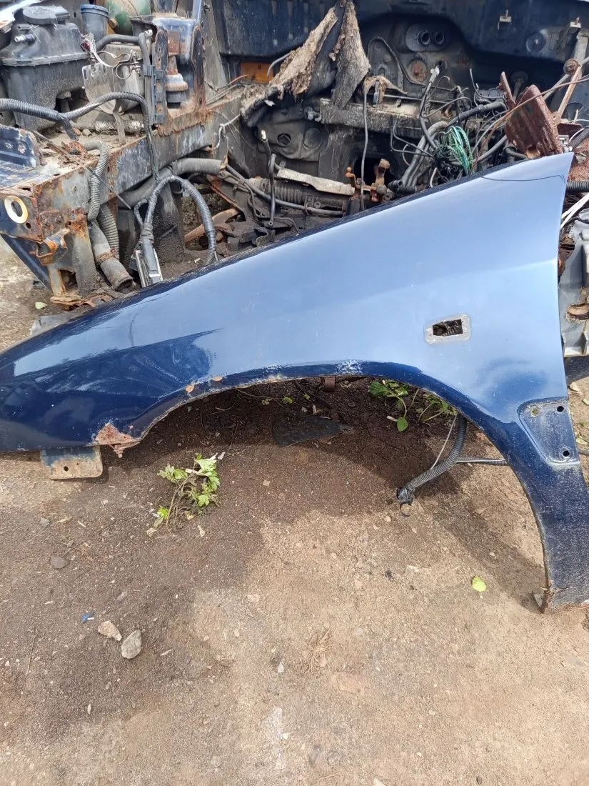 Крыло переднее левое Citroen Xantia
