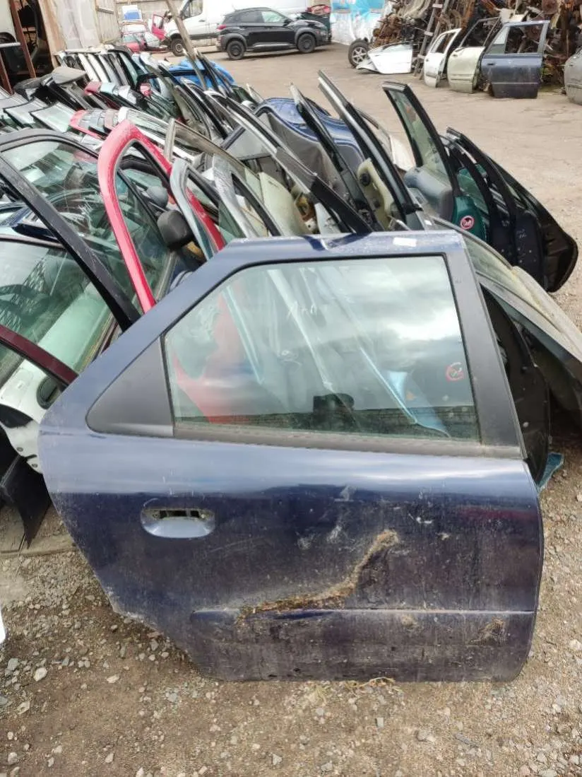 Дверь задняя правая Citroen Xsara 1 поколение