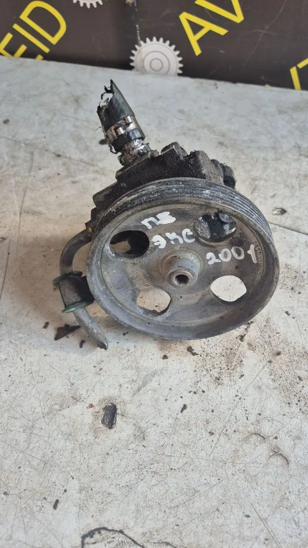 Насос ГУР Peugeot Expert 1 поколение 7617955556