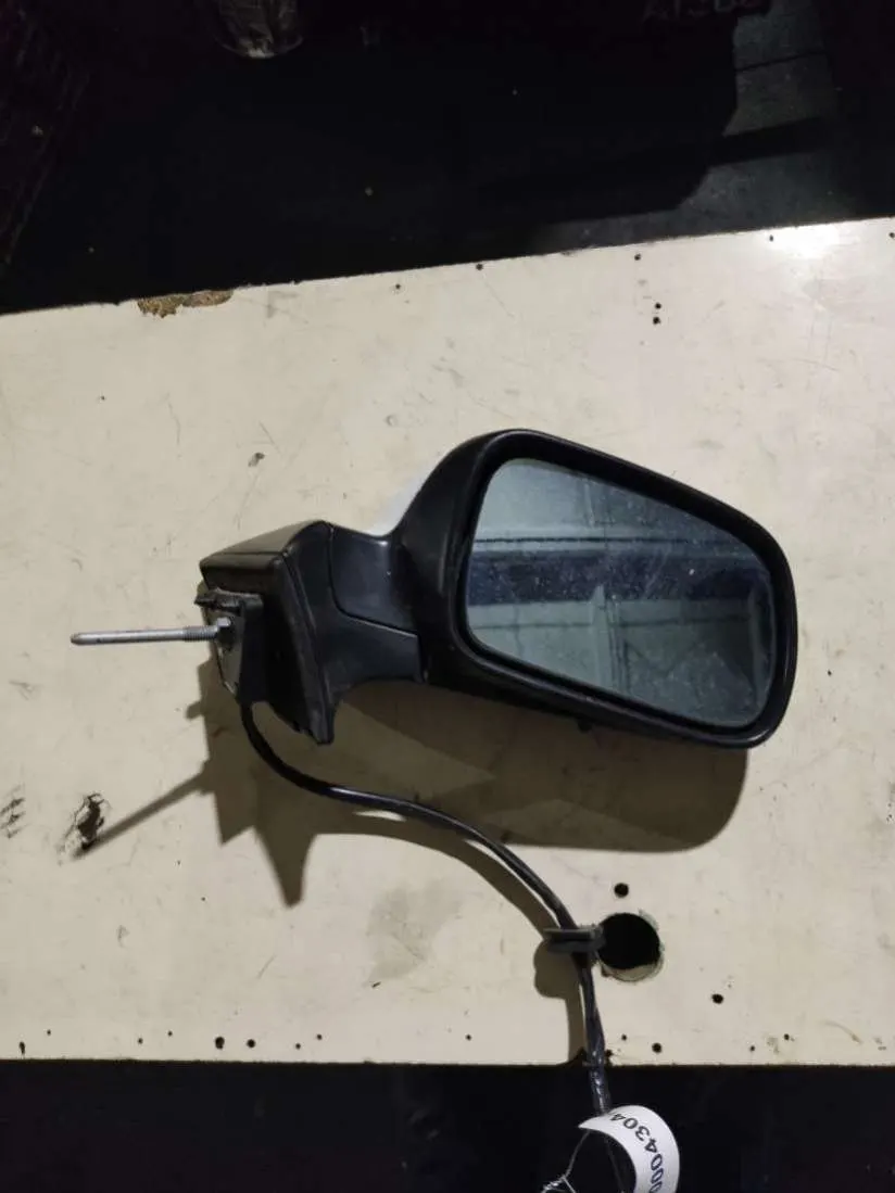 Зеркало правое Peugeot 407 1 поколение