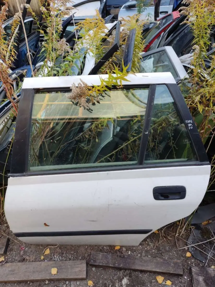 Дверь задняя левая Peugeot 406 1 поколение