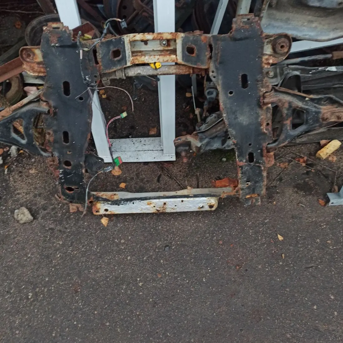 Балка подвески передняя (подрамник) Renault Clio 1 поколение