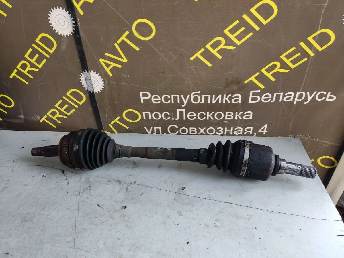 Полуось передняя левая (приводной вал, ШРУС) Renault Master