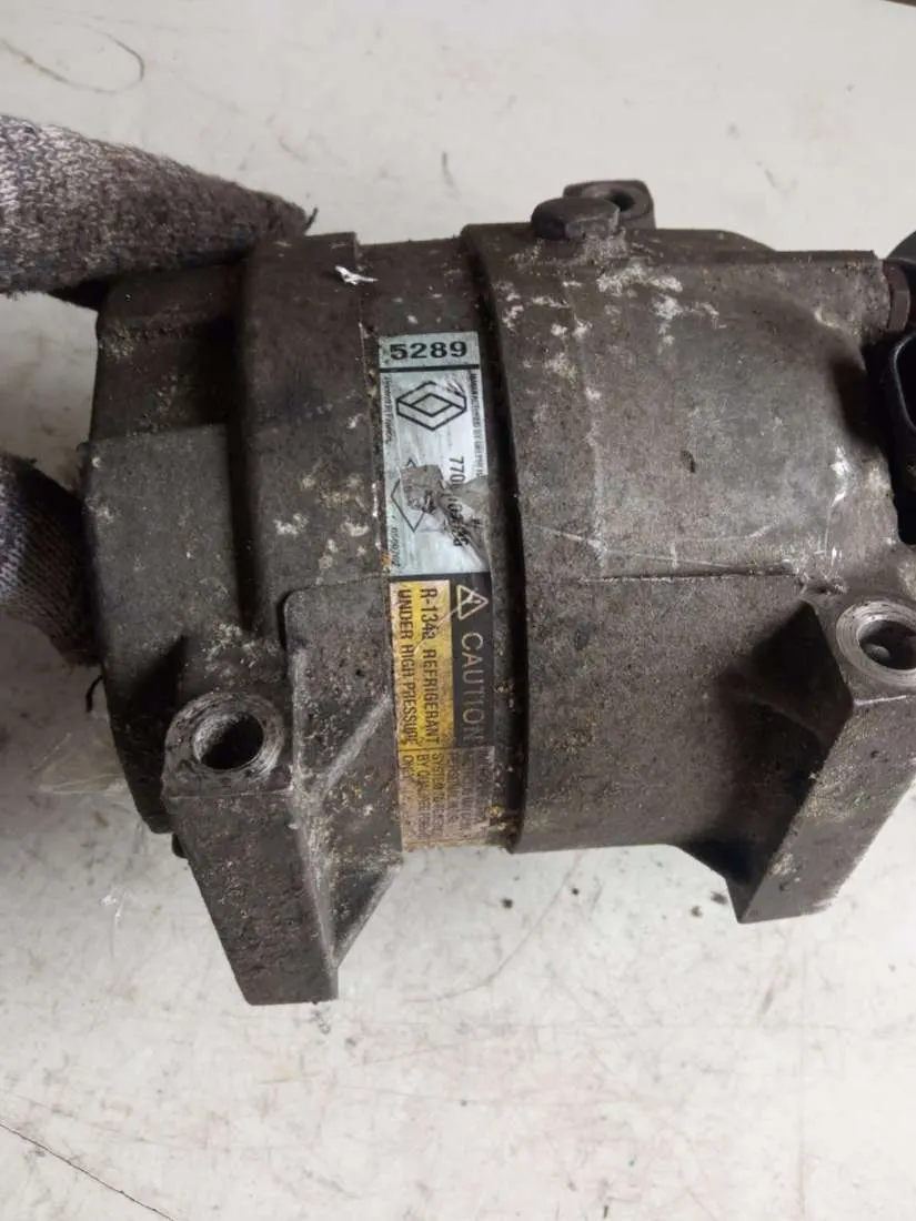 компрессор кондиционера Renault Scenic 1 поколение 7700103536 — фото 3