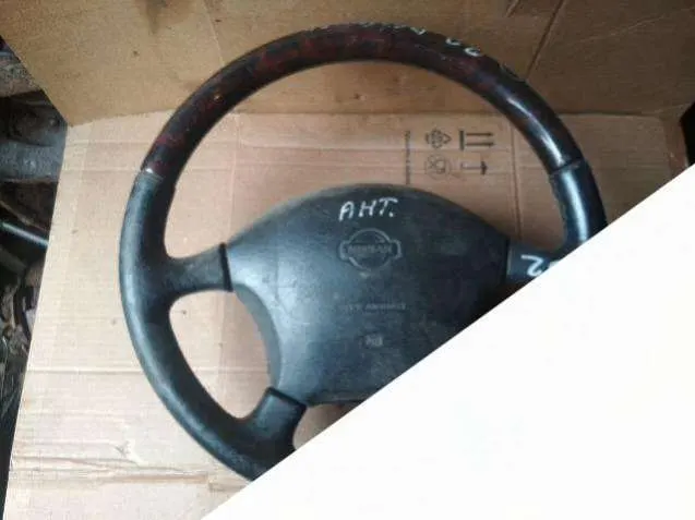 подушка безопасности водителя Nissan Primera 2 поколение