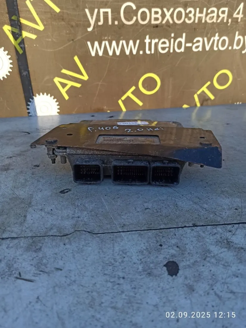 блок управления двигателем Peugeot 406 1 поколение [рестайлинг] 9642301880