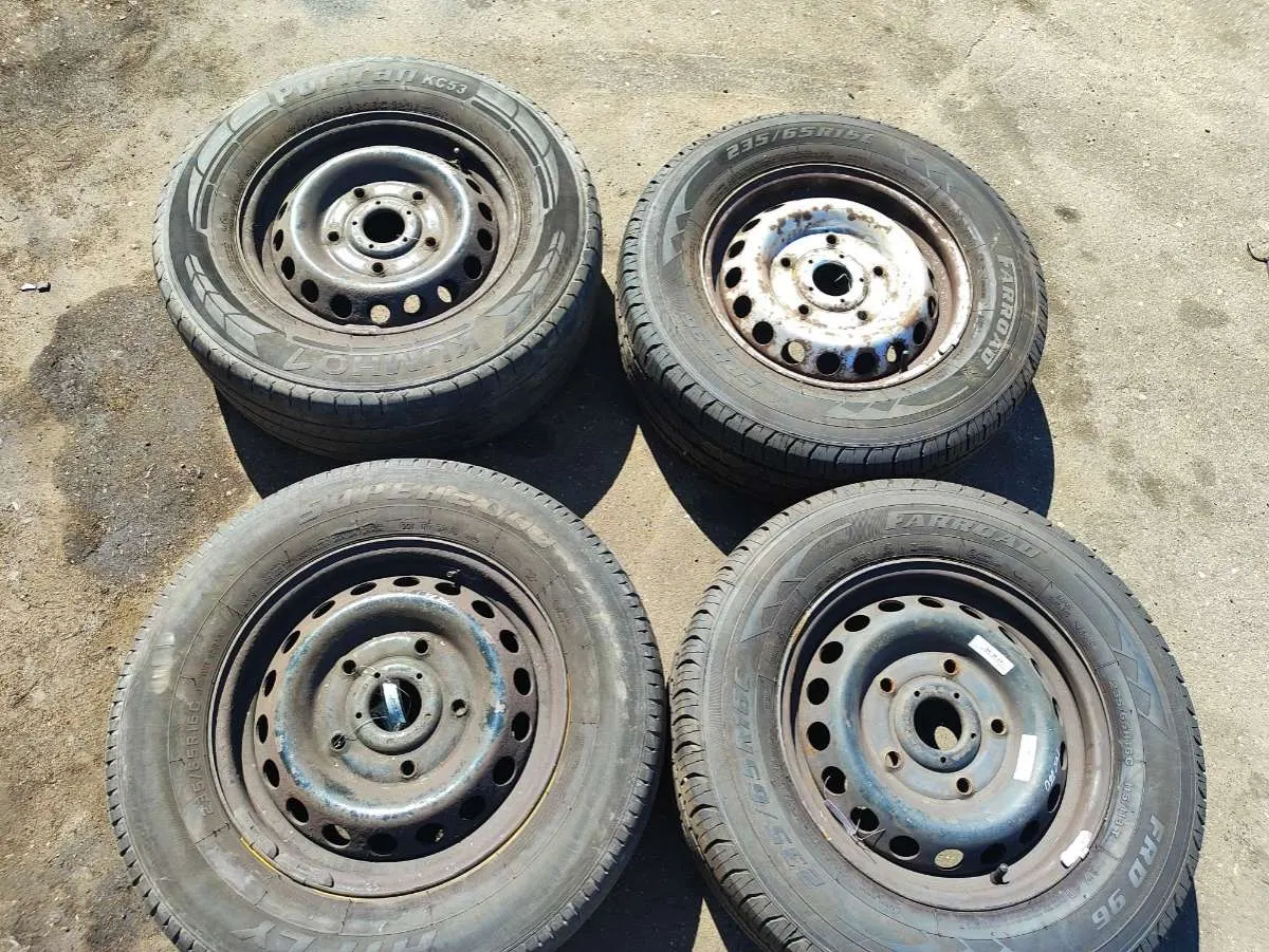 Штампованные диски Ford Transit