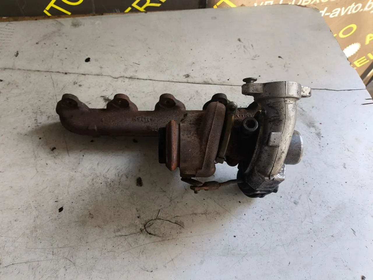 верхняя (малая) турбина Ford C-Max 1 поколение TD025S2-06T4