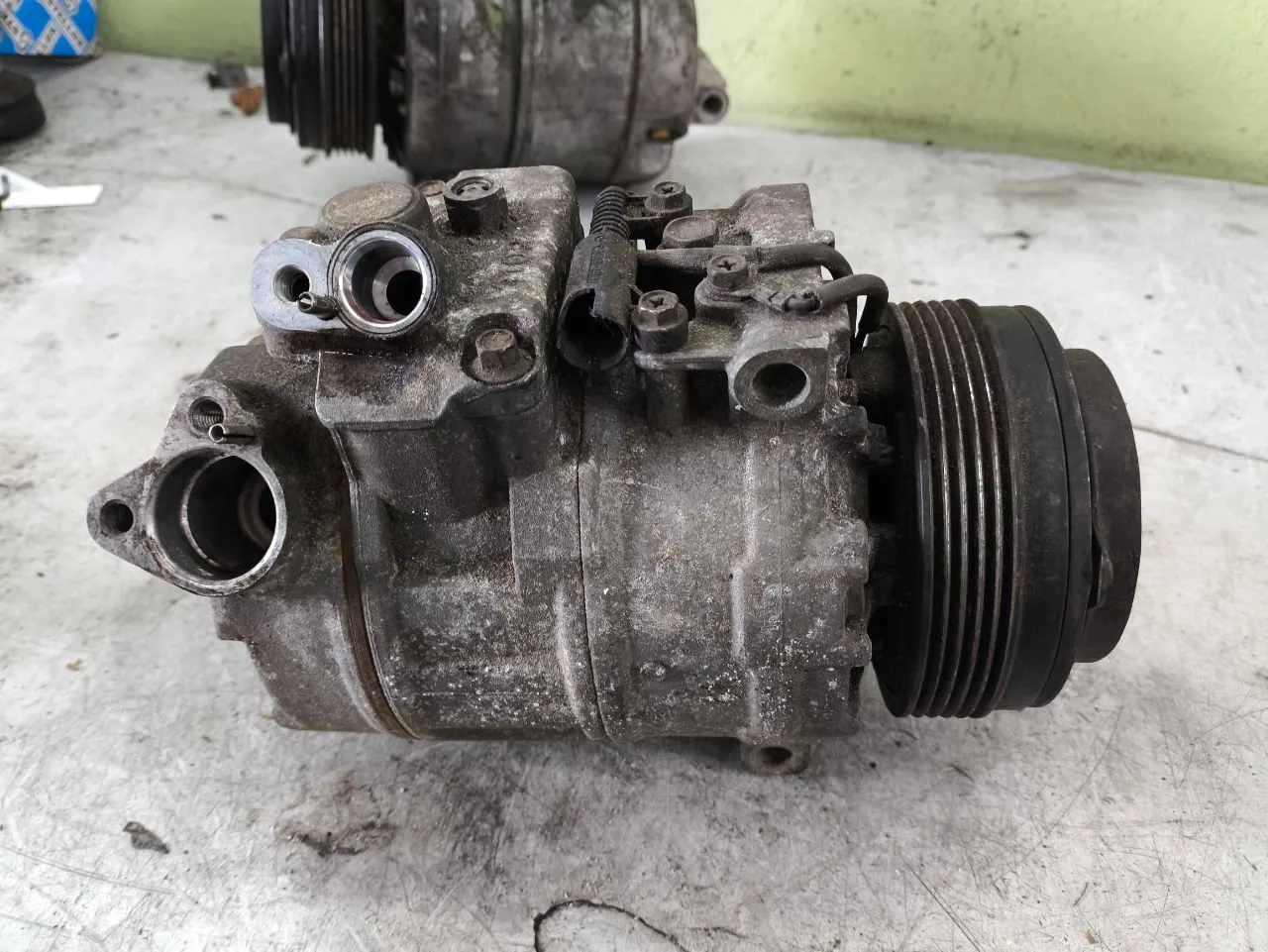 компрессор кондиционера BMW 5 серия E39 447220-8026 — фото 3
