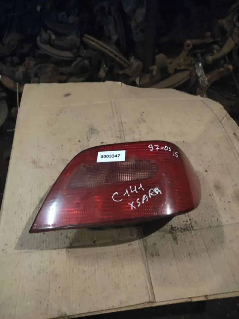 Фонарь задний правый Citroen Xsara 1 поколение