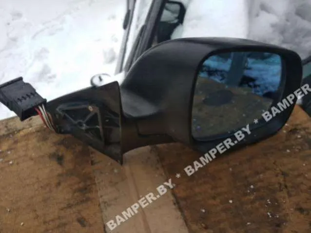Зеркало наружное правое Audi A4 1 поколение (B5)