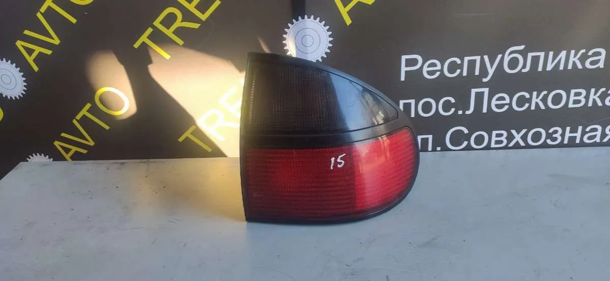 Фонарь задний правый Renault Laguna 1 поколение