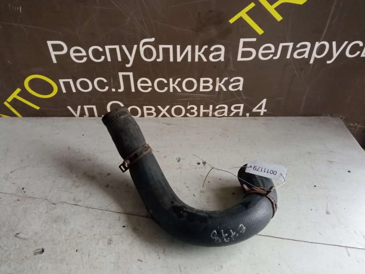 Патрубок радиатора Ford Transit — фото 2