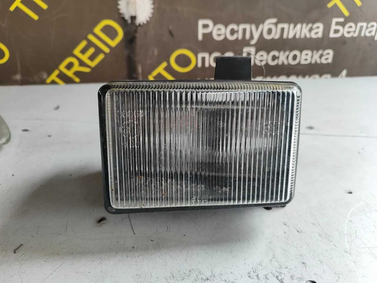 Фара противотуманная правая передняя Volvo S40 1 поколение 801865