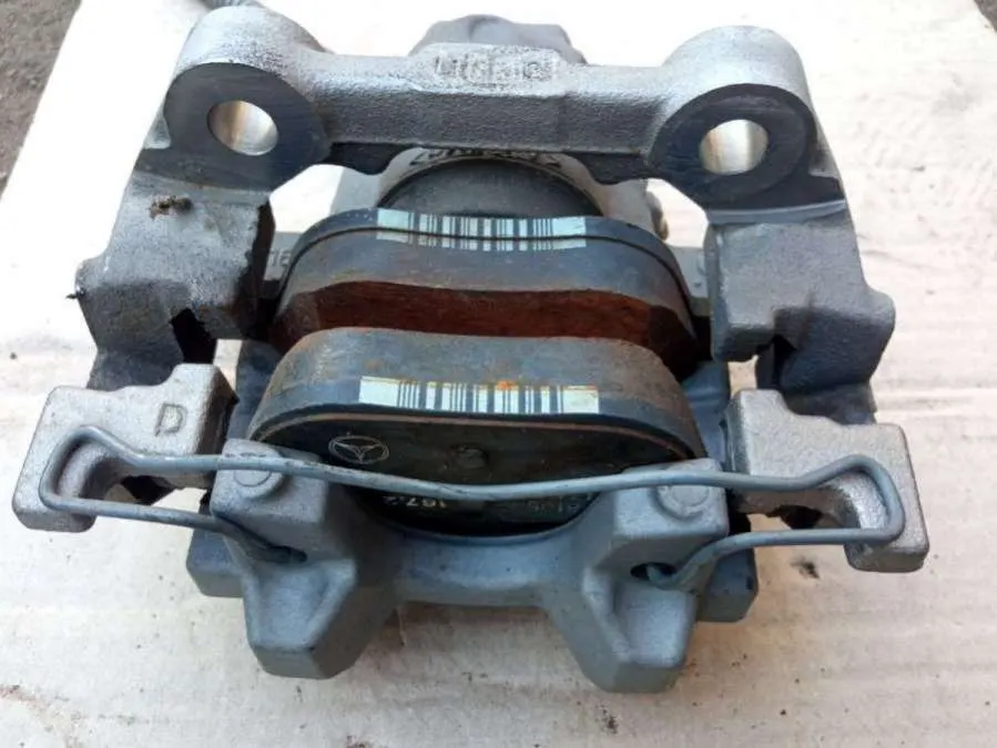 Суппорт тормозной задний левый Mercedes-Benz C-klasse AMG W204 Артикул IMP-260602-03556