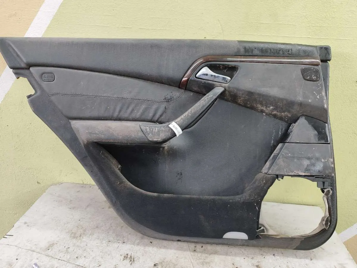 Обшивка дверей (комплект) Mercedes-Benz S-klas (w126)