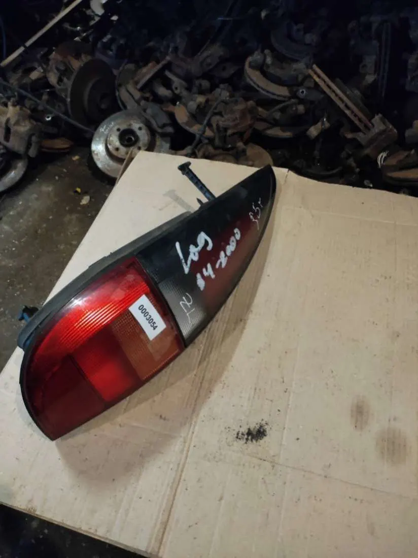 Фонарь задний левый Renault Laguna 1 поколение