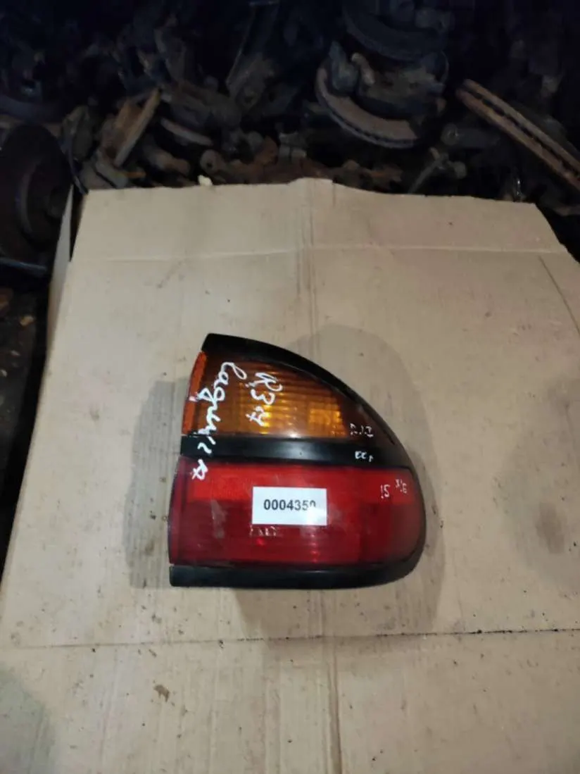 Фонарь задний правый Renault Laguna 1 поколение
