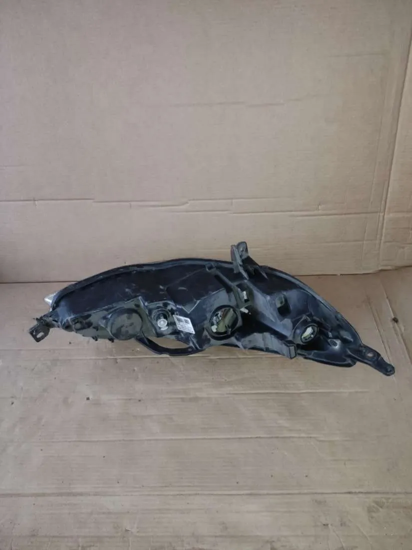 Фара передняя левая Peugeot 407 1 поколение Артикул IMP-260602-06449
