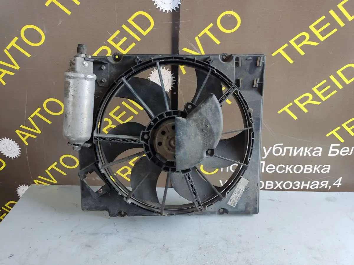 Вентилятор радиатора Renault Megane 1 поколение 7700421148