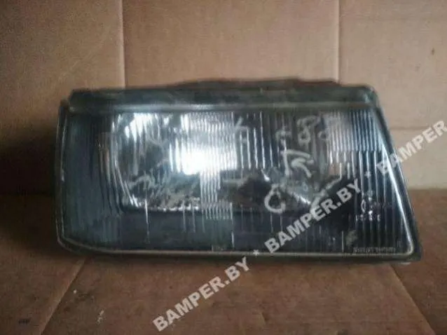 Фара правая Mitsubishi Colt 2 поколение