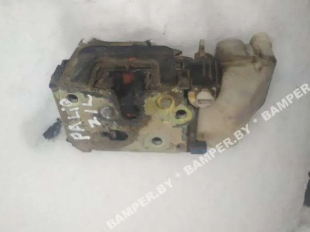Замок двери задней левой Fiat Palio 1 поколение