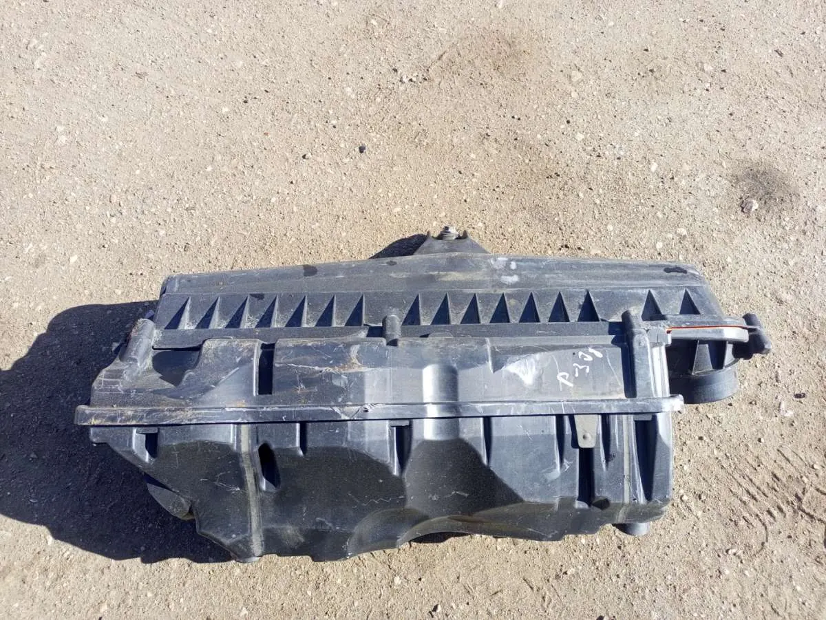 корпус воздушногo фильтра Peugeot 308 T7 v758962580