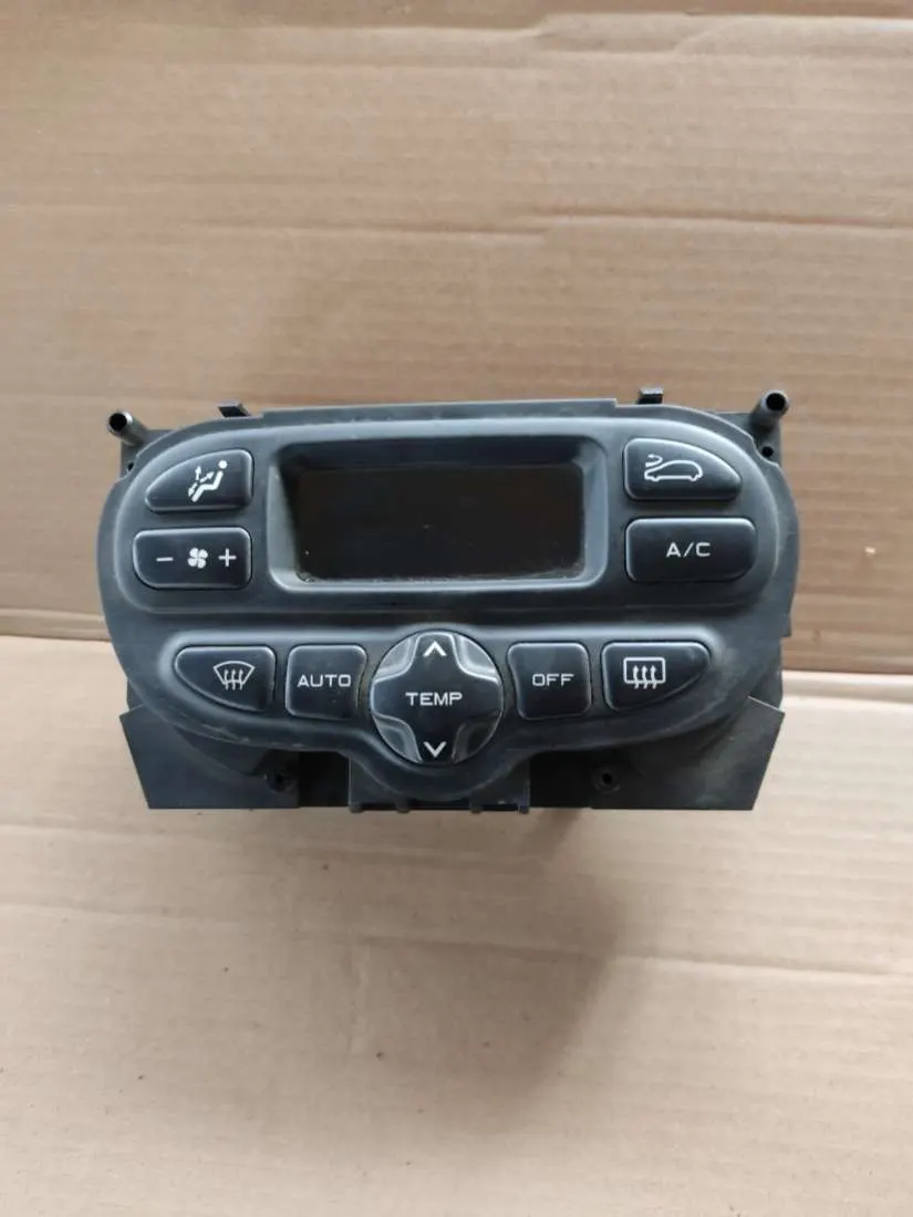 блок управления печки/климат-контроля Peugeot 307 1 поколение 96430991xt