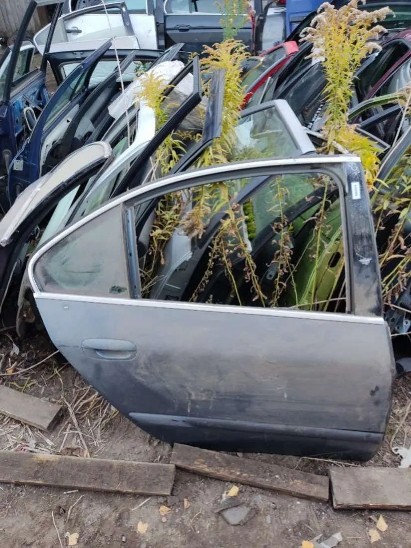 Дверь задняя правая Peugeot 607 1 поколение