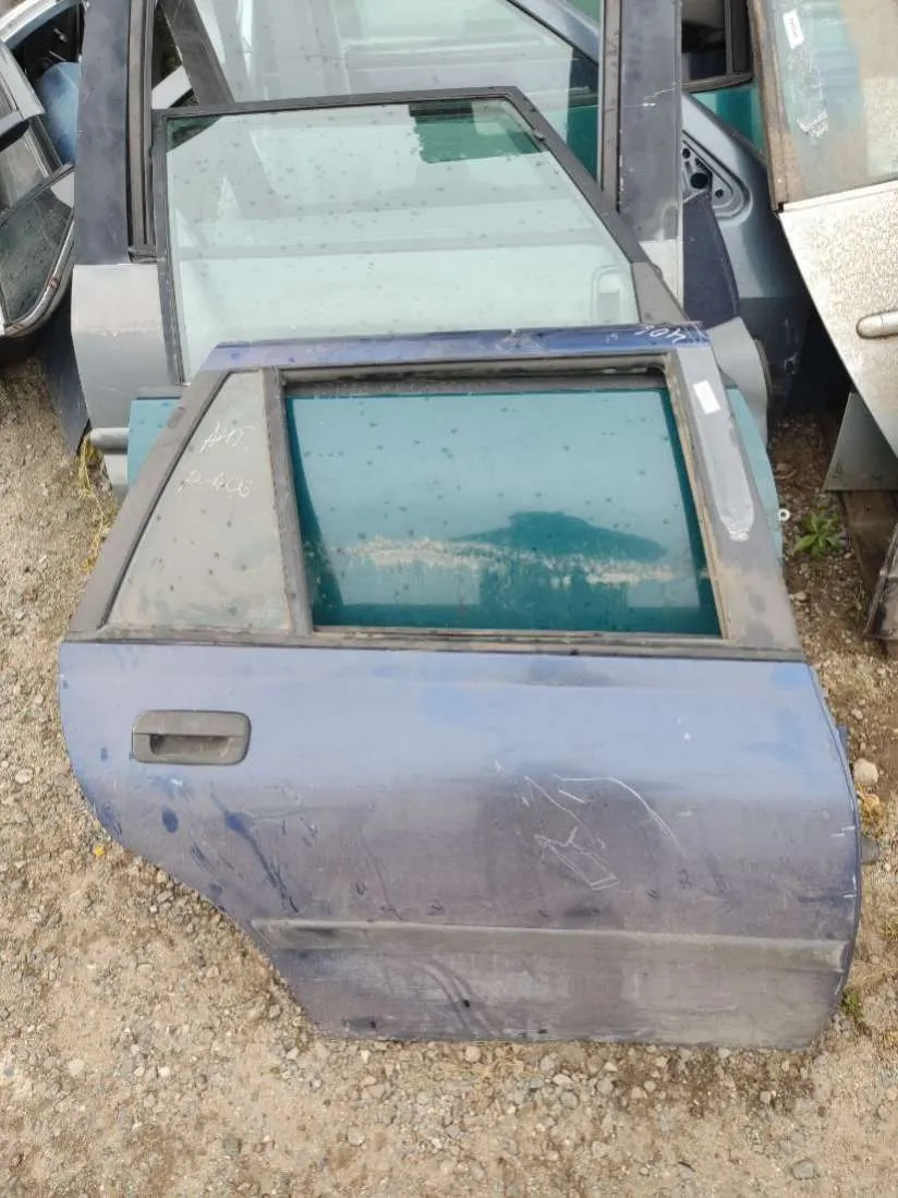Дверь задняя правая Peugeot 406 1 поколение