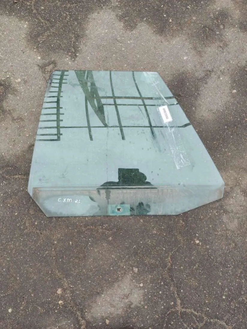 Стекло двери задней левой Citroen XM 2 поколение