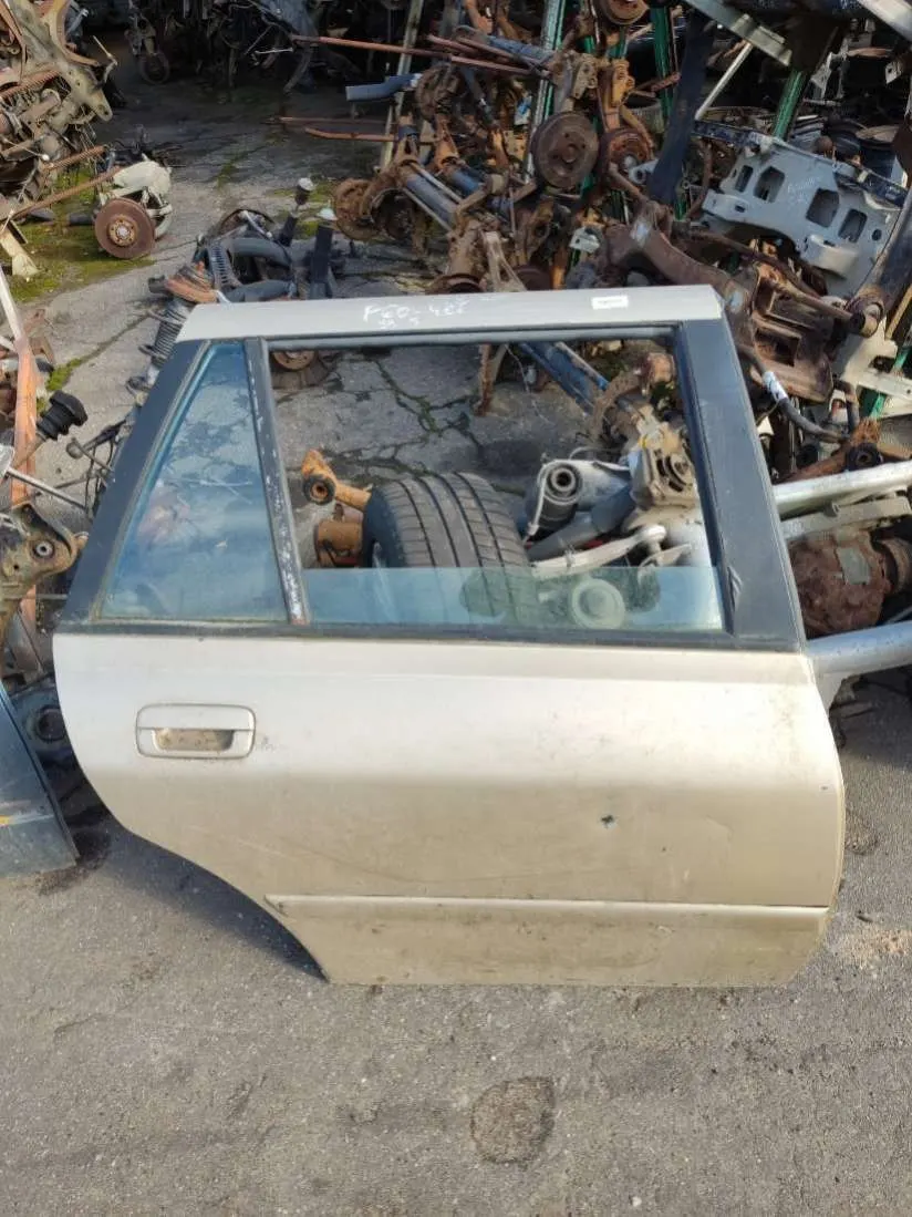 Дверь задняя правая Peugeot 406 1 поколение
