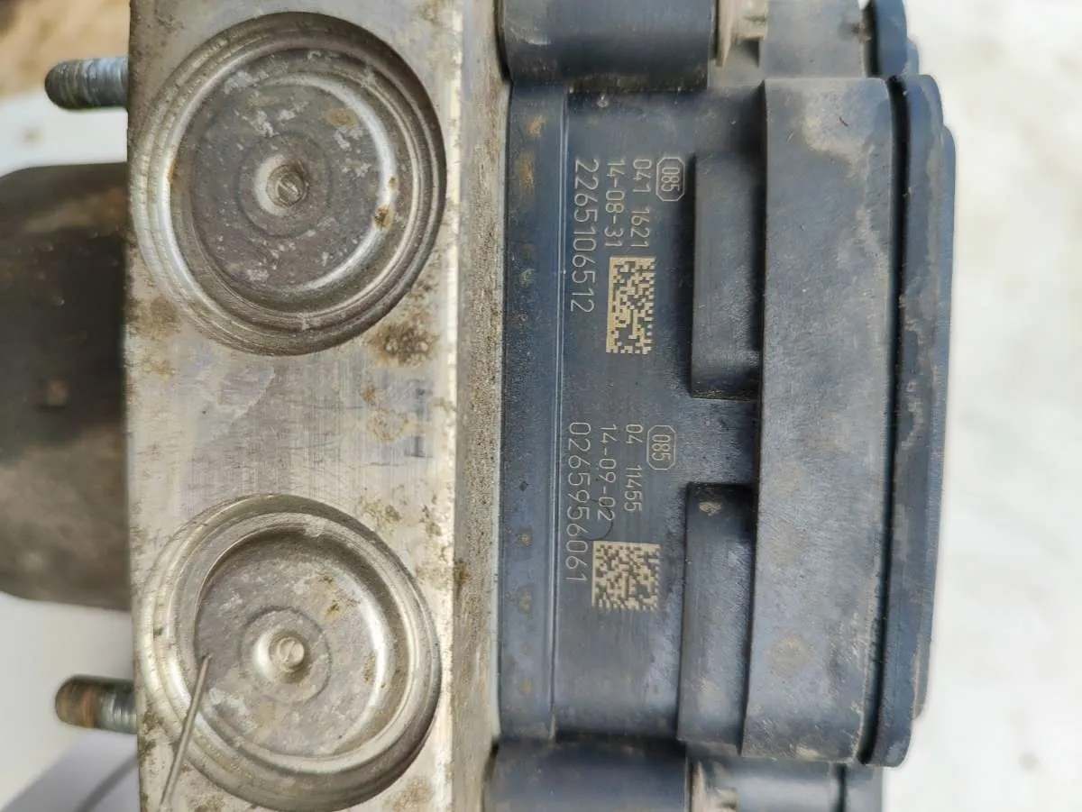 Блок АБС (ABS) Ford Transit 2265106512