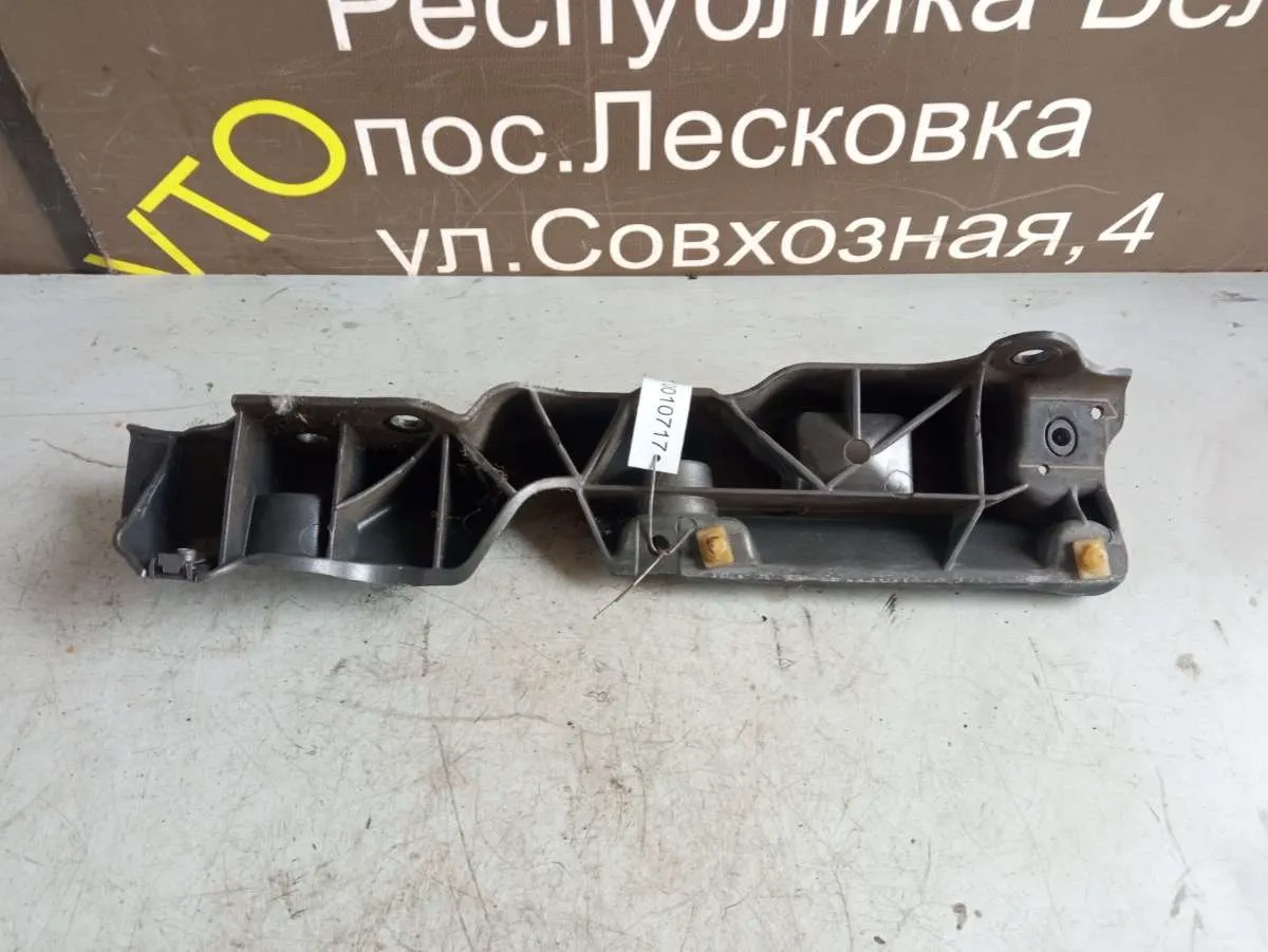 Кронштейн крепления крыла переднего правого Renault Scenic 3 поколение — фото 2