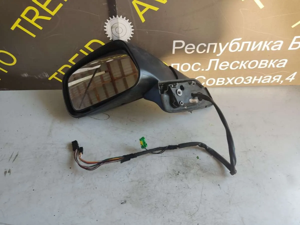 Зеркало левое Peugeot 807 1 поколение