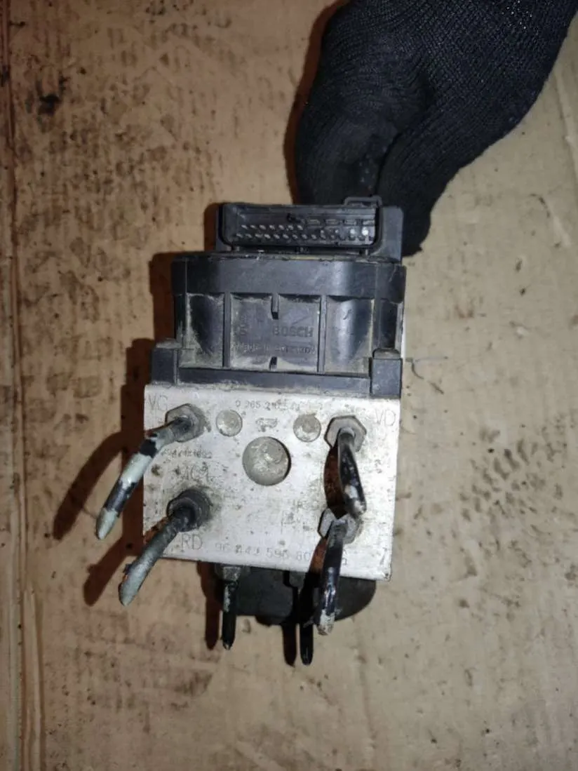 Блок АБС (ABS) Peugeot 406 1 поколение 0273004270