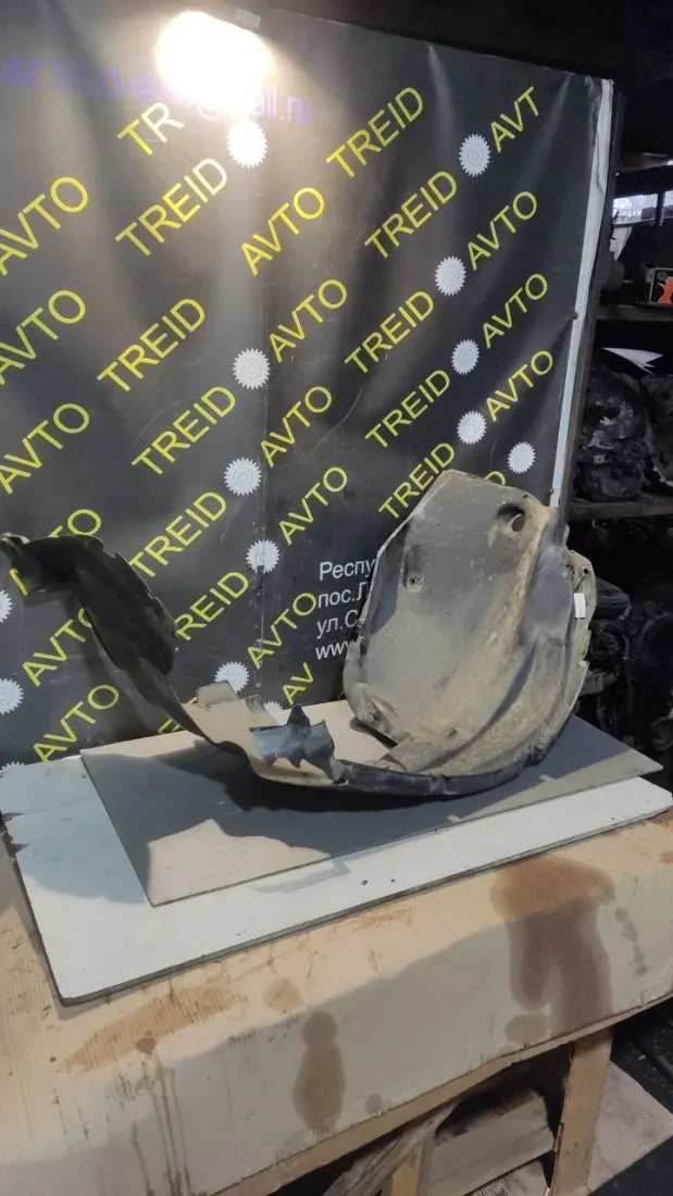 Защита арок передняя правая (подкрылок) Renault Duster 1 поколение
