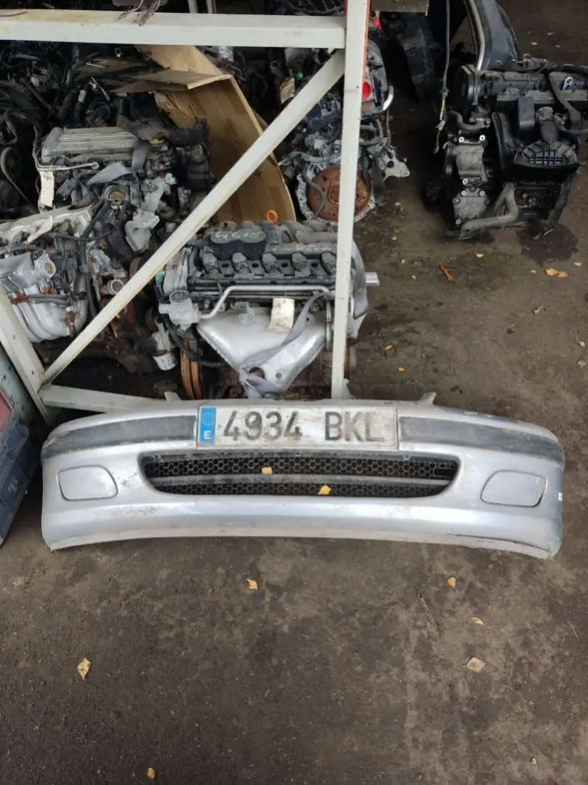 бампер передний Peugeot 106 1 поколение [рестайлинг]
