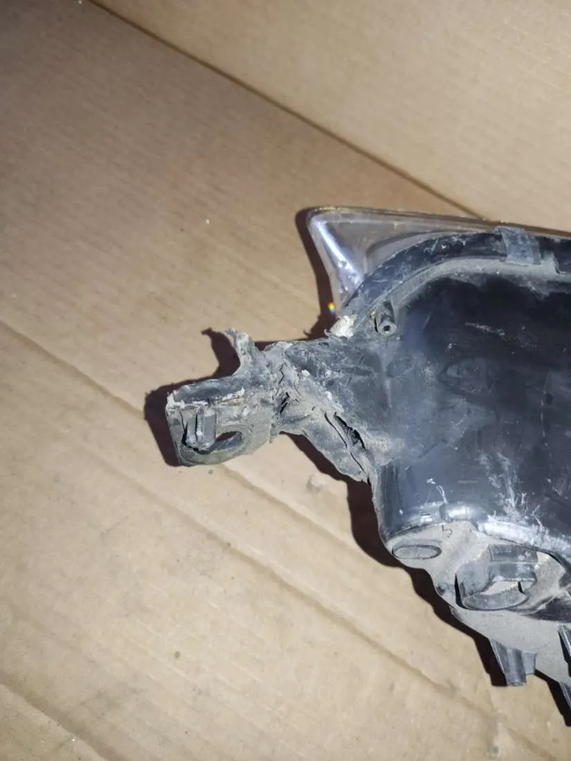 Фара передняя левая Peugeot 407 1 поколение Артикул IMP-260602-06449